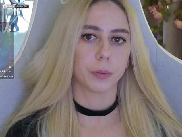 Freechat -Light-Fury- on BongaCams