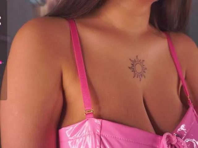 Offline AnuricBriny on BongaCams