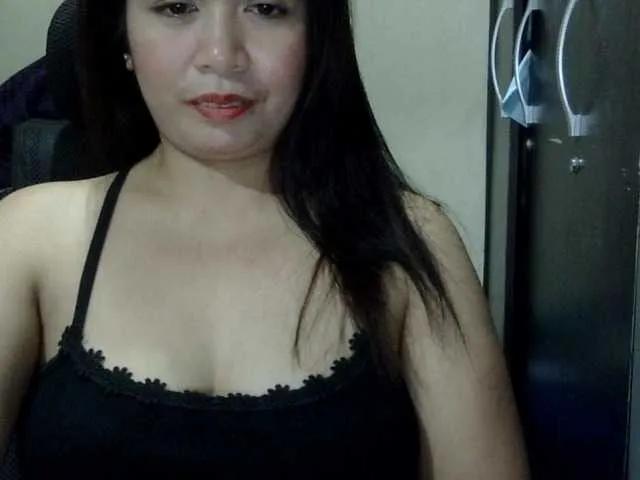 Offline aubrey11 on BongaCams