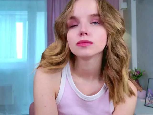 Offline b4by-lol1 on BongaCams