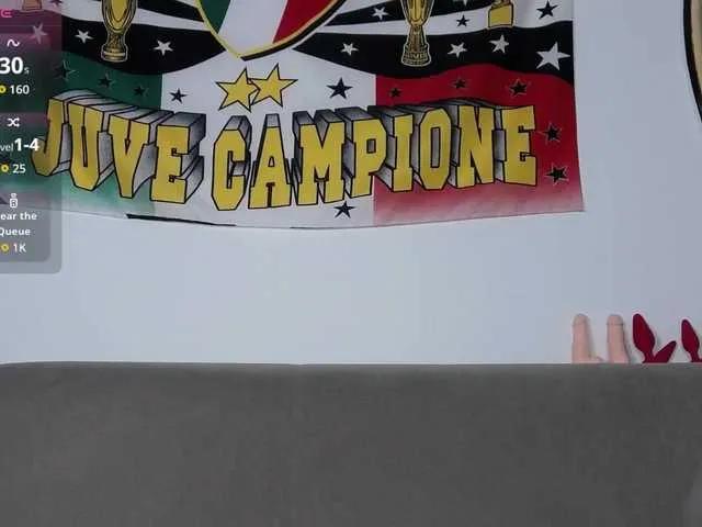 Offline CinnaMorena on BongaCams