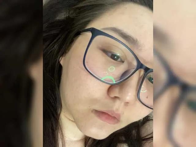 DebbieLu on BongaCams