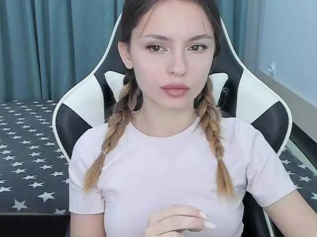 BongaCams EmilySkout is Freechat EmilySkout — When they want to make you happy, they use their intelligence, attention, kindness, generosity, care, and honesty.