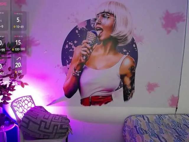 Freechat Evelyn-mature19 on BongaCams