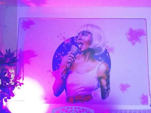 Freechat Evelyn-mature19 on BongaCams