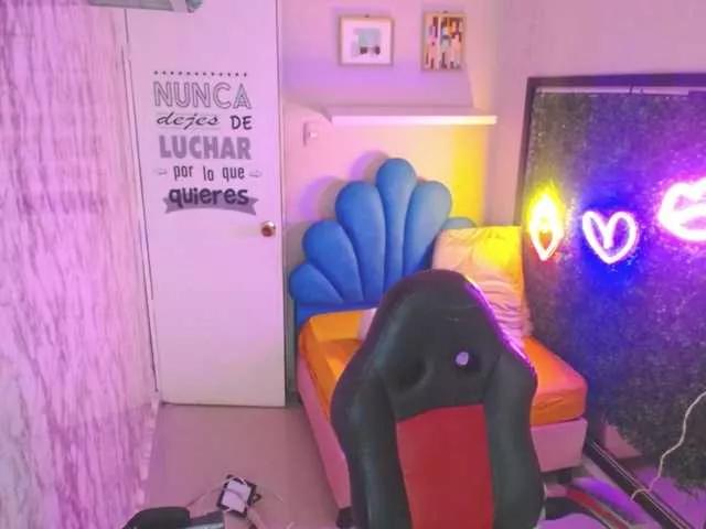 Freechat Evelyn-mature19 on BongaCams