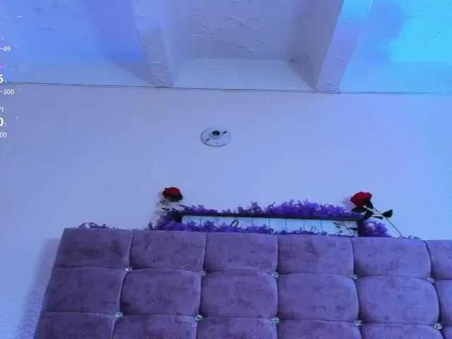Freechat karol-rose on BongaCams