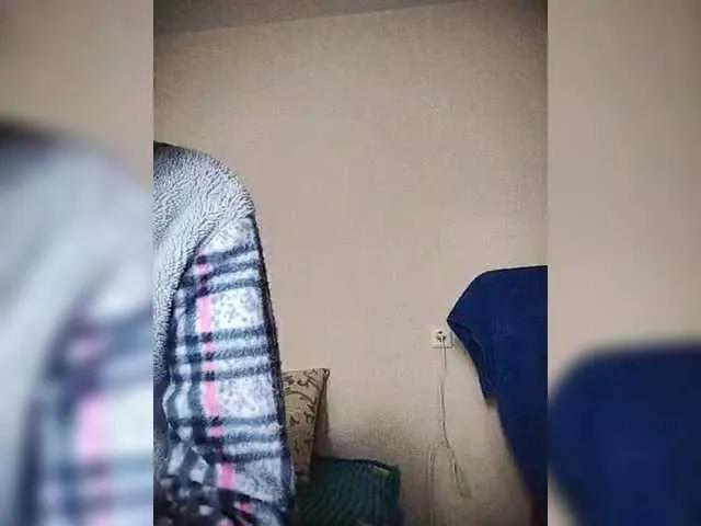 Offline Katy19801 on BongaCams