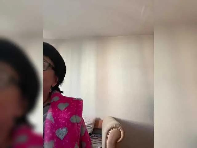 Offline Katy19801 on BongaCams