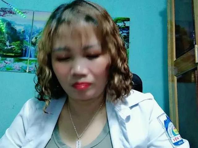 Offline Linhanhsex2k on BongaCams