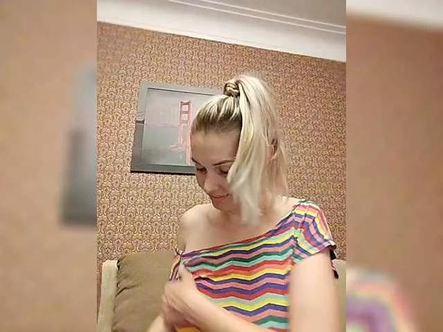 Offline Mozaika on BongaCams