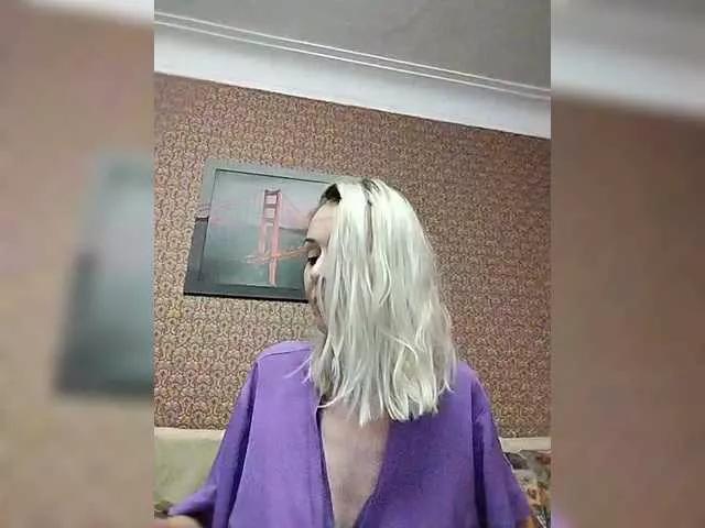 Offline Mozaika on BongaCams