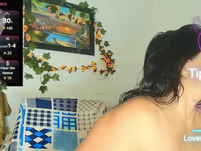 Naatashaa on BongaCams 