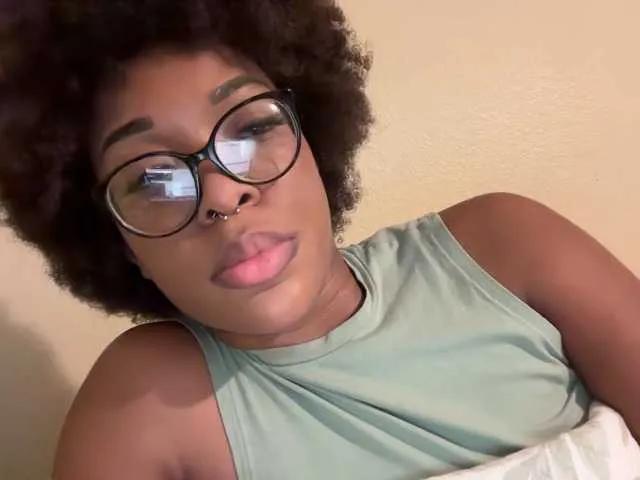 Offline ProductivePussy on BongaCams