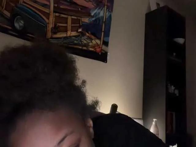 Offline ProductivePussy on BongaCams