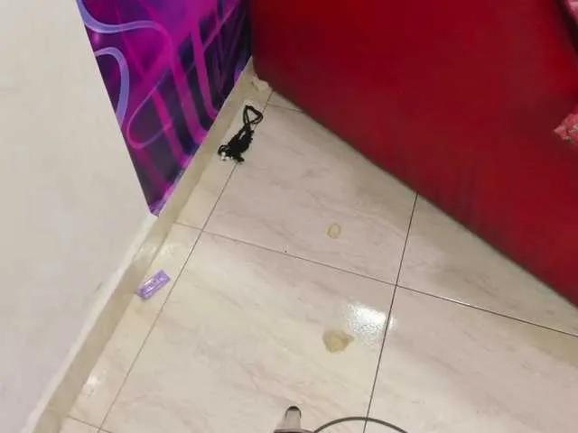 room-kitty on BongaCams 