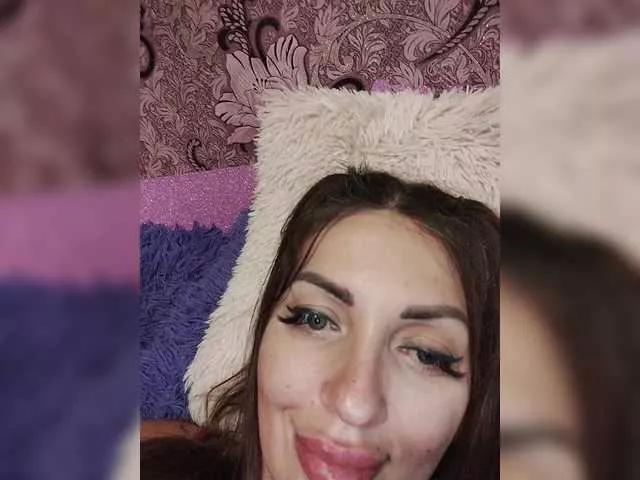 Freechat SexyKitty75-1 on BongaCams