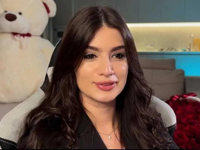 BongaCams Sofi-Mi is Freechat Sofi-Mi — Your desire to make me happy, confident men who know what to do, and of course your attention)