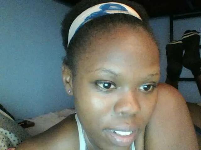 Sugarycake — good vibes and nasty talk