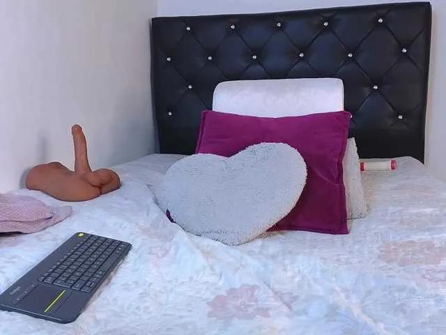 Tatiana-Blare — me exita un hombre inteligente, un hombre con fantasias, un hombre caliente que me desee siempre, que le guste mi cuerpo y mi forma de ver el sexo, me exita bastante un hombre que huela delicioso, me encanta la pasion mientras hago el amor con una...