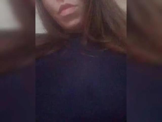 Offline TenderBerry on BongaCams