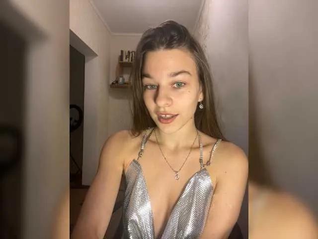BongaCams Vesta22 is Freechat Vesta22 — Generosity, activity, compliments
