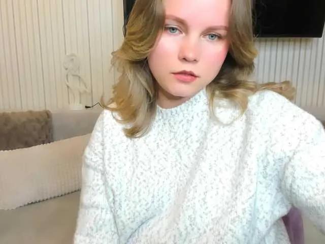 Offline WebSamkaa on BongaCams