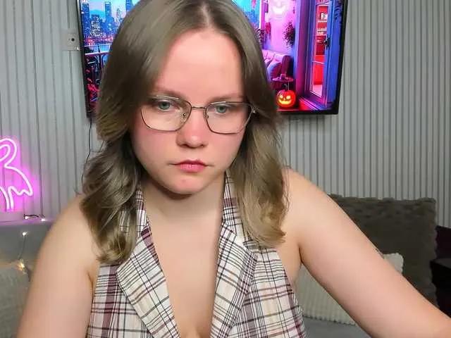 Offline WebSamkaa on BongaCams