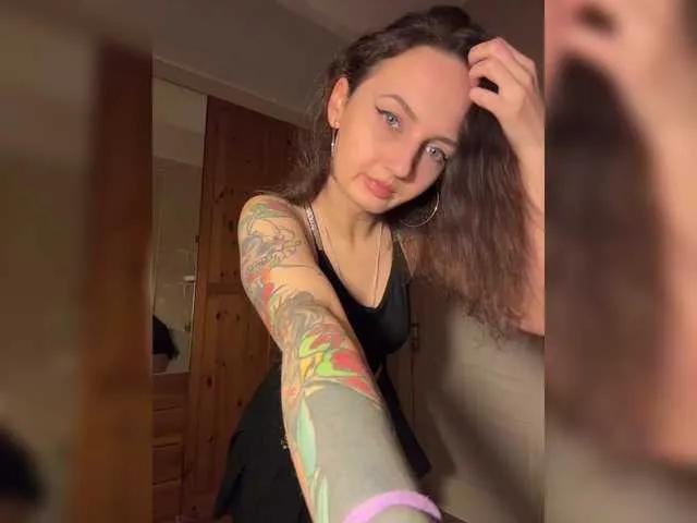 Offline Wow-Eva on BongaCams