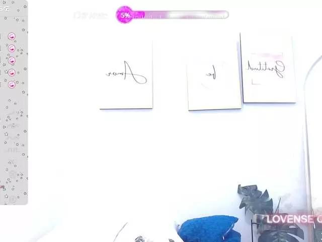 Offline yourcuteneighbourr on BongaCams