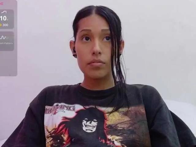 Offline yourcuteneighbourr on BongaCams