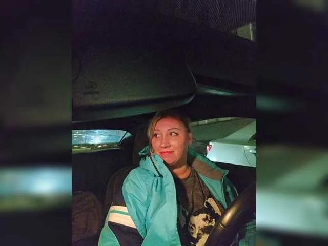 Freechat YourWitcher on BongaCams