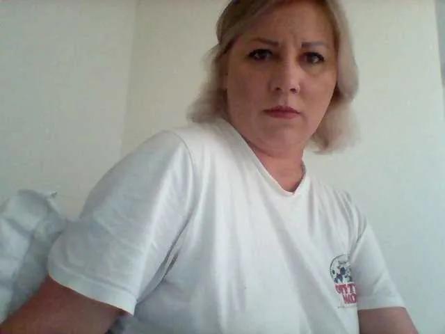 Freechat YourWitcher on BongaCams