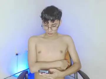 andrew_dann on Chaturbate