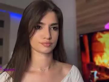 Freechat angelmi171 on Chaturbate