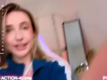 Freechat arikajoy on Chaturbate