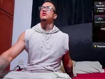 Freechat arnold_fit_hot98 on Chaturbate