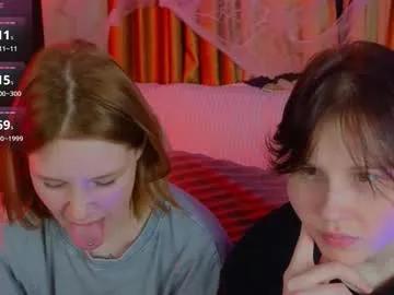 Freechat berry_assortment on Chaturbate