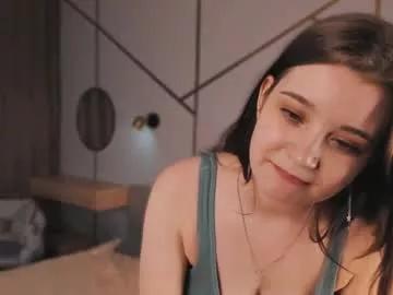 Freechat cutiebow on Chaturbate