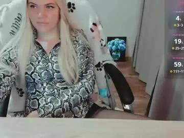 Freechat elia_ on Chaturbate