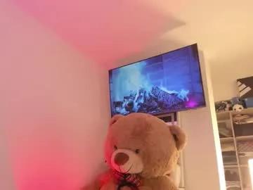 Chaturbate elyross_ is Freechat elyross_ — Lovense: Interactive Toy that vibrates with your Tips #bigass #toes #curvy #squirt #bbw