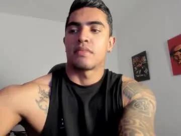 Away franco_ruiz_ on Chaturbate