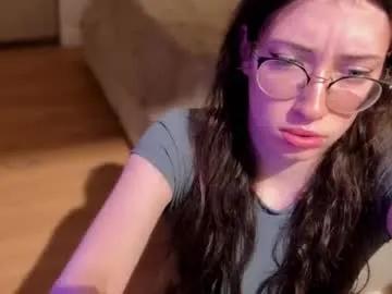 Freechat kellyberry__ on Chaturbate