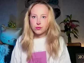 Freechat lierie on Chaturbate