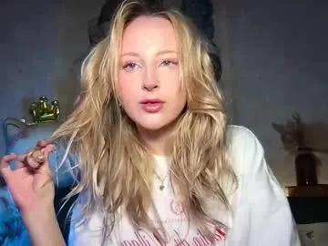 Freechat lierie on Chaturbate