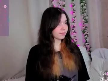 Freechat little_teya on Chaturbate