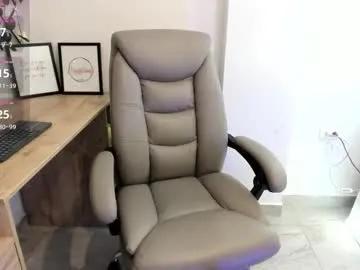 Freechat madeleine_w on Chaturbate