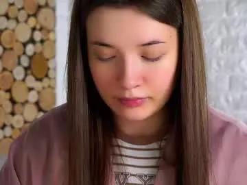 Freechat maidabuoy on Chaturbate