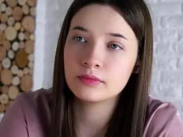 Freechat maidabuoy on Chaturbate