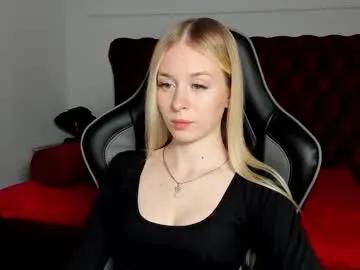 Freechat miagraces on Chaturbate